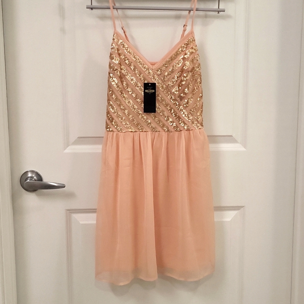 Glitter Mini Dress 🌟